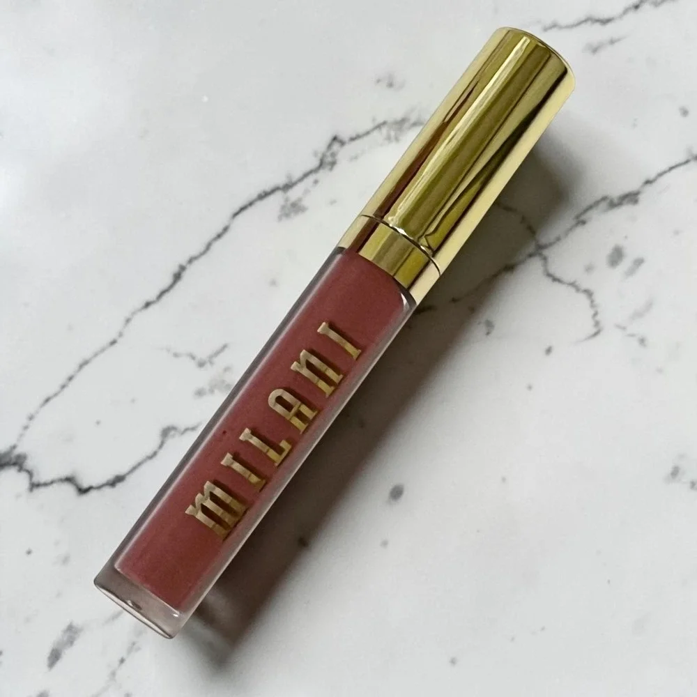 Milani Stay Put Liquid Lip Matte Longwear Lipstick 0.10 oz 160 Vibe Nude Brown